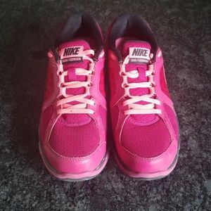 Nike Dual Fusion Sz9